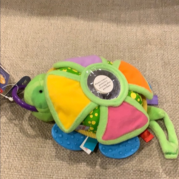vibrating baby toy